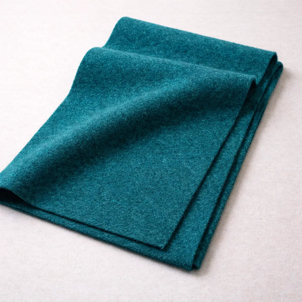 Premium Alpakaschal in petrol